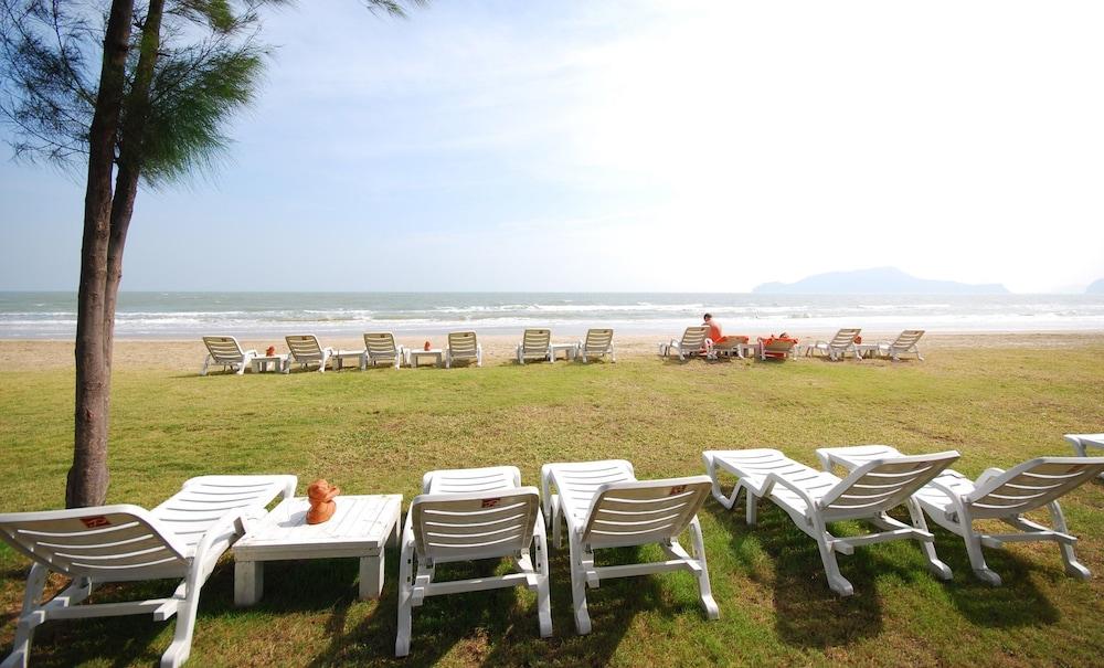 The Privacy Beach Resort & Spa Szamroijot Kültér fotó